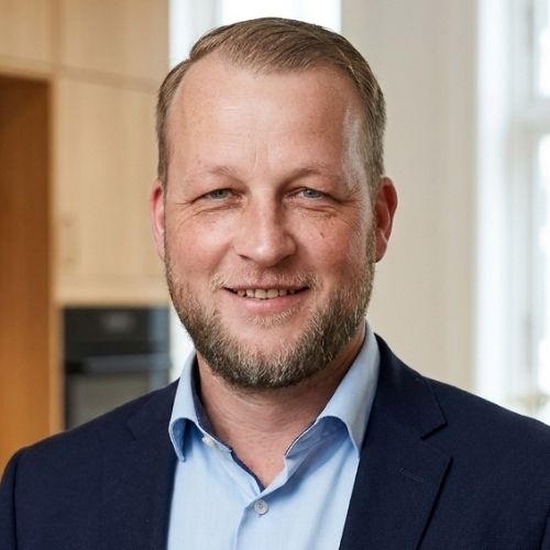 Satisch Chatterpal Your Kitchen Leiderdorp Franchisenemer keuken franchise